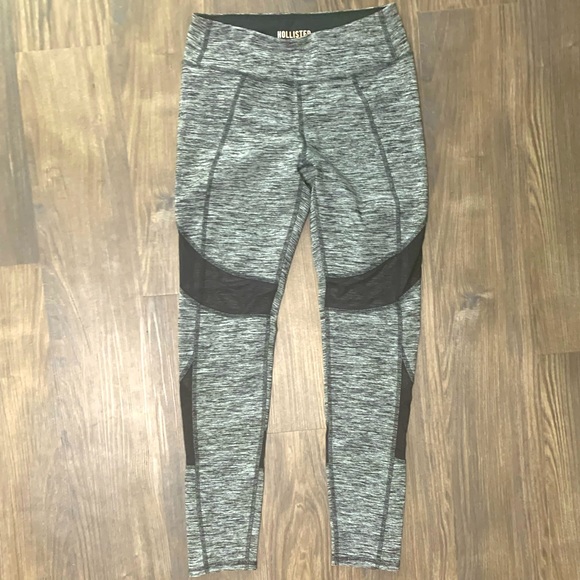 Hollister Pants - Hollister Grey and Black heathered Mesh Leggings
